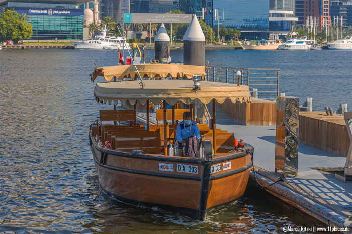 Abra, traditionelles Boot in Dubai