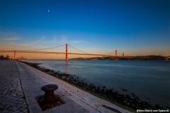 Ponte 25 De Abril zum Sonnenuntergang