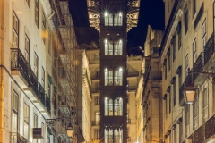 Elevador de Santa Justa bei Nacht