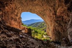 Peshna Cave