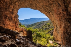 Peshna Cave