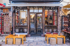 Traditionelles Cafe in der Altstadt von Sarajevo